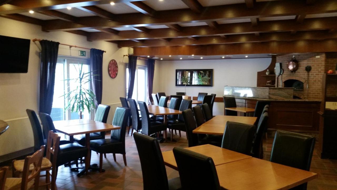 Hotel Nuembrecht Luaran gambar