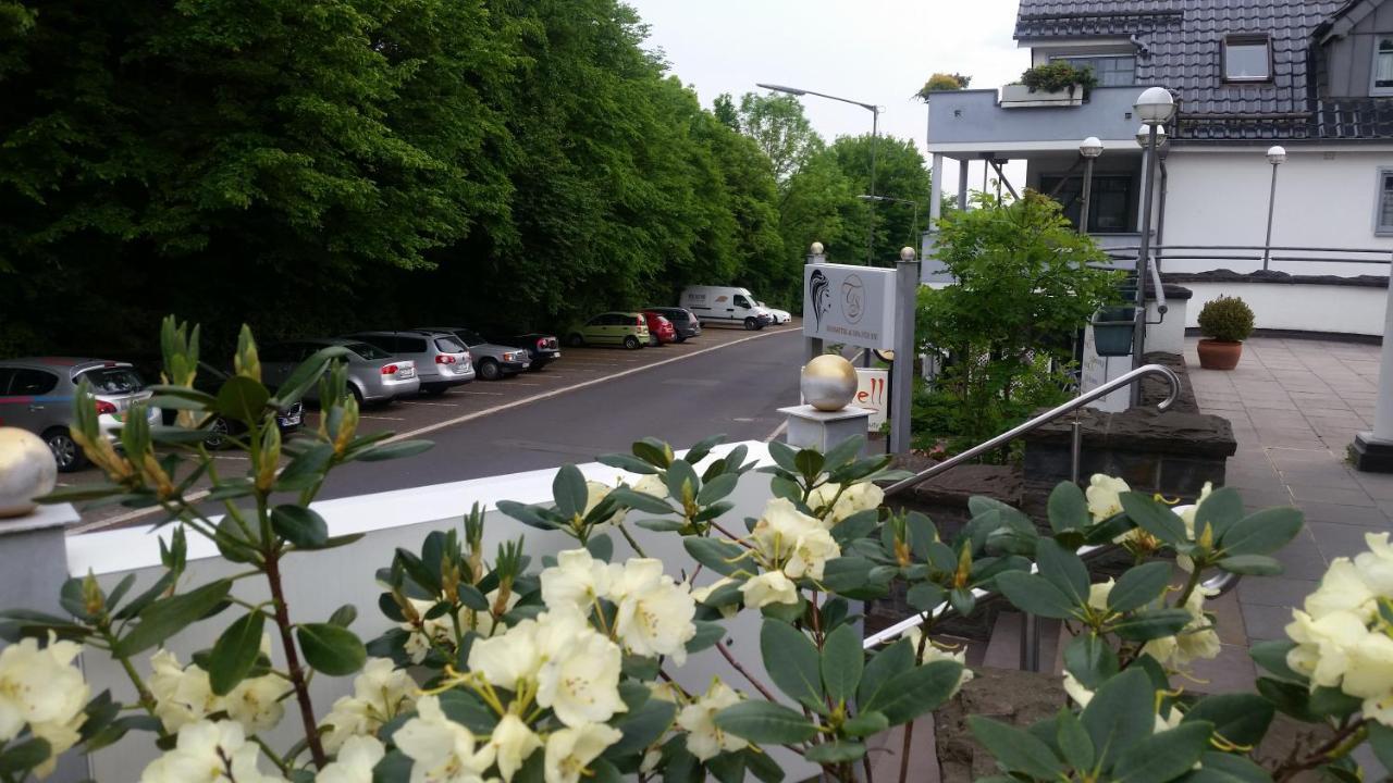 Hotel Nuembrecht Luaran gambar